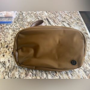 LuluLemon Everywhere Belt Bag